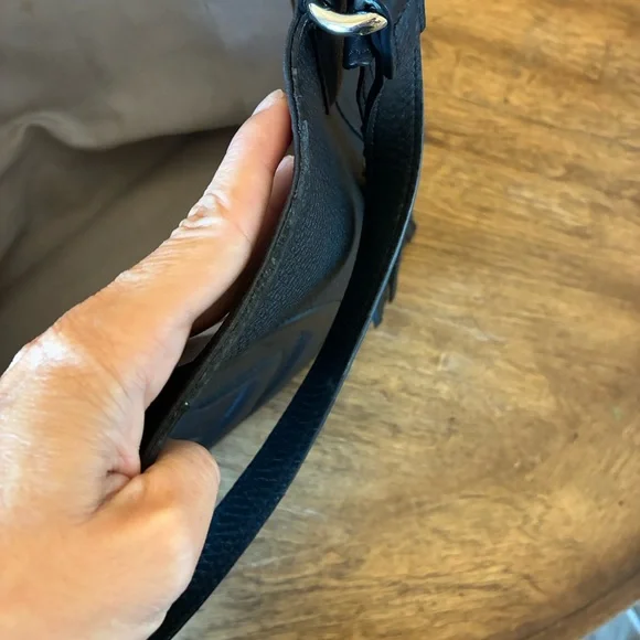 Black Leather Tote Bag - Picture 4 of 11